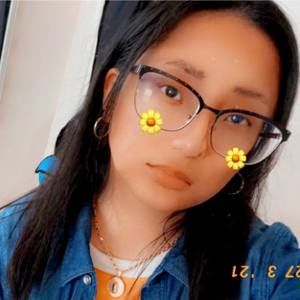 Meet your Posher, Dalia